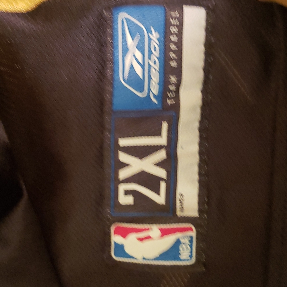 Lakers jersey - Picture 3 of 5